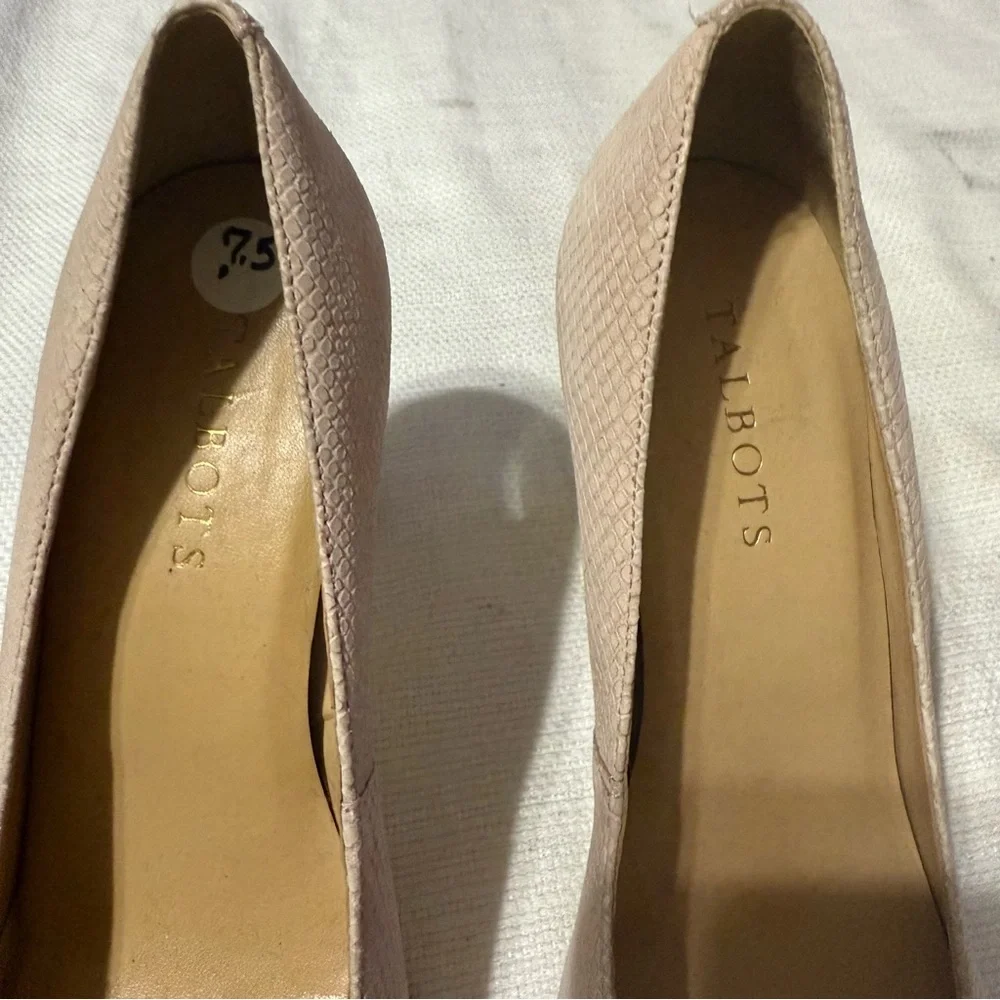 TALBOTS Pink Round Toe Lucite Block Heel Pockets 7.5